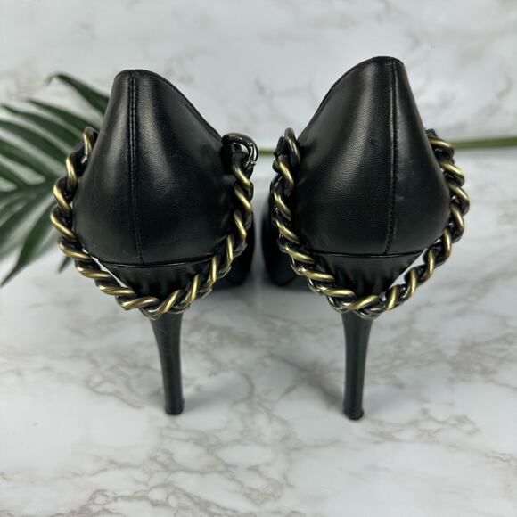 Fergie Women's Stiletto Black w/ Chain accent on heel sz 8 - Picture 2 of 9